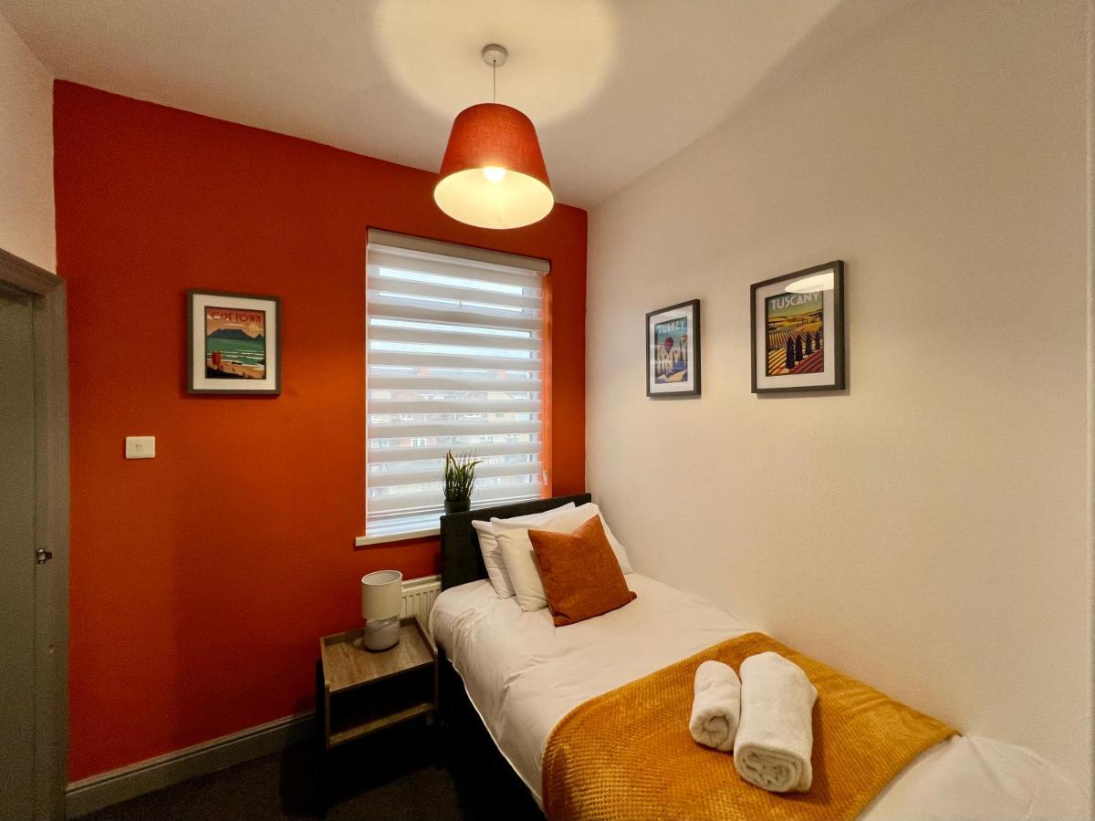 Daubney House - Great For Contractors Or Family Holidays คลีทอร์ปส์ ภายนอก รูปภาพ